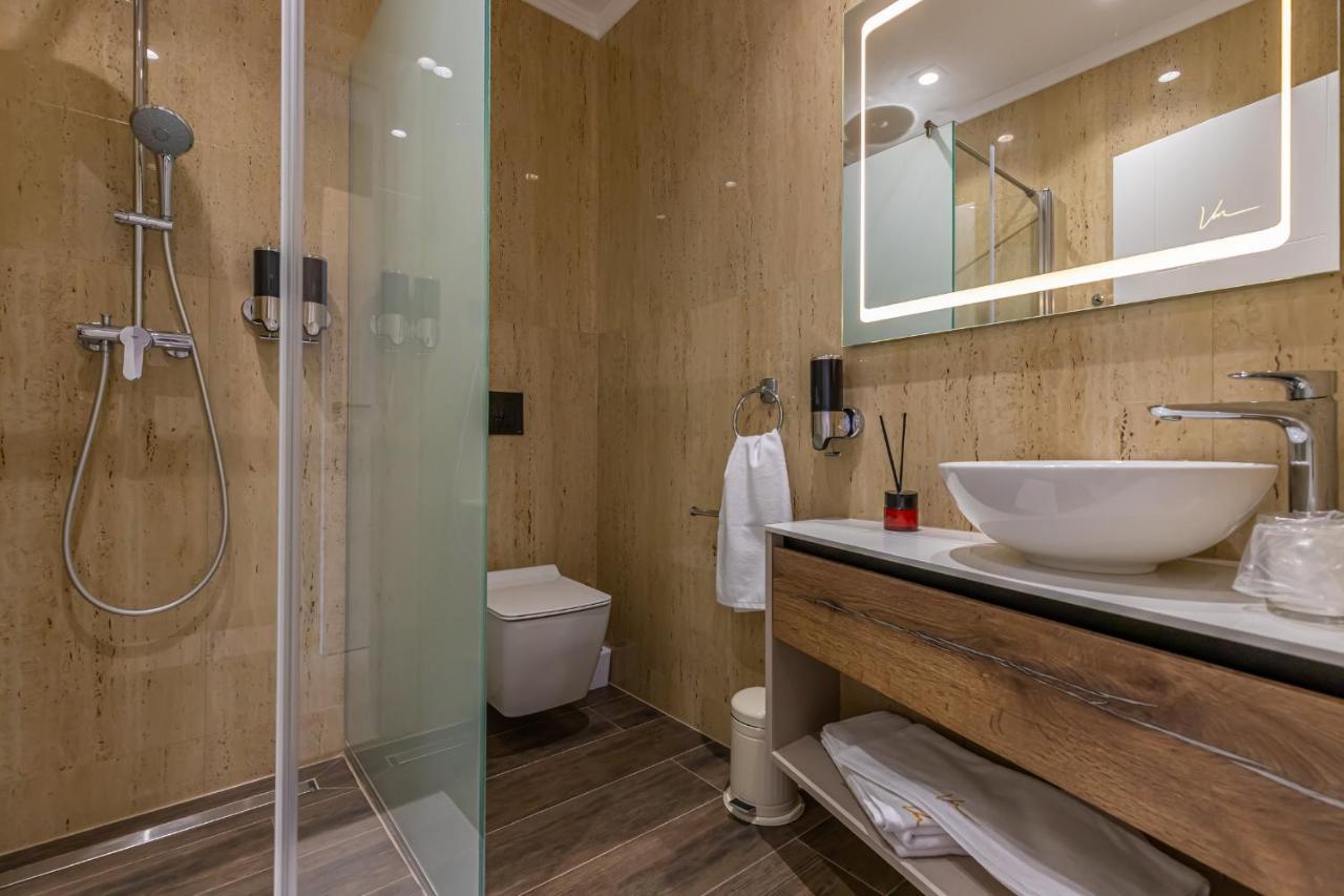 Villa Marassi With Heated Pool, Hot Tub And Sauna 크리크베니카 외부 사진