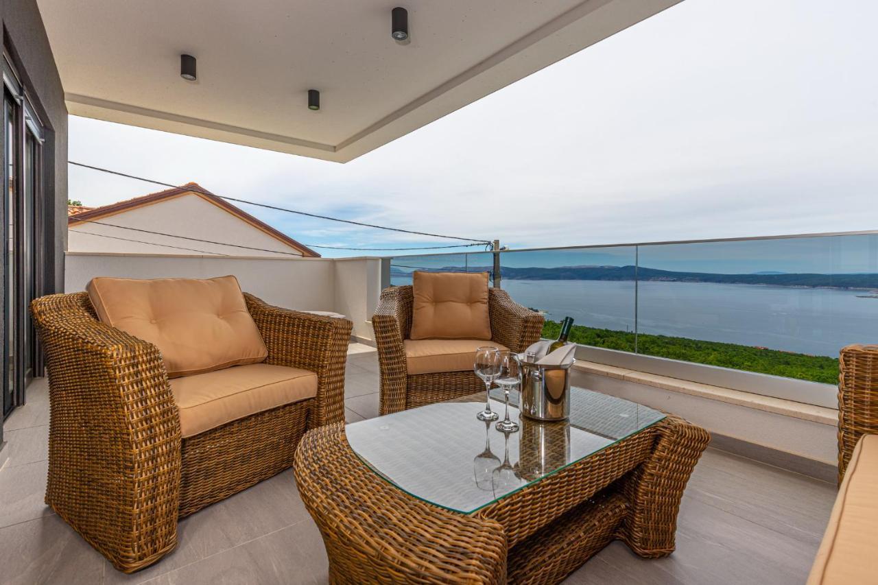Villa Marassi With Heated Pool, Hot Tub And Sauna 크리크베니카 외부 사진